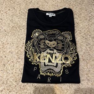 KENZO sweater size XL never worn, runs small, black and gold